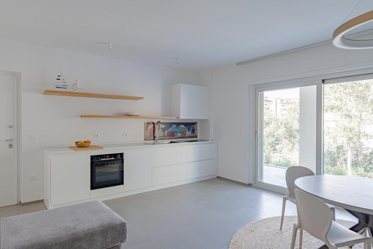 Marina Gardens Boutique&Suites Франкавила ал Маре Стая снимка