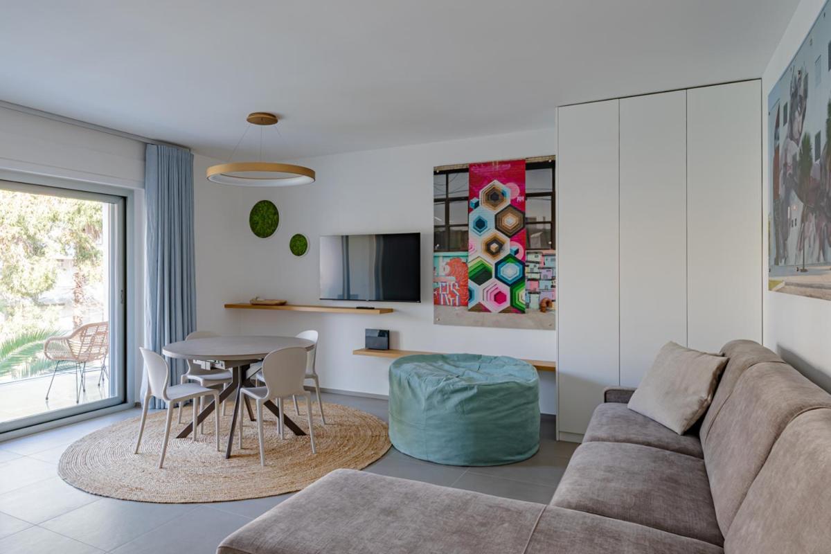 Marina Gardens Boutique&Suites Франкавила ал Маре Стая снимка