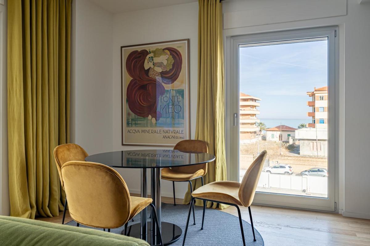 Marina Gardens Boutique&Suites Франкавила ал Маре Стая снимка