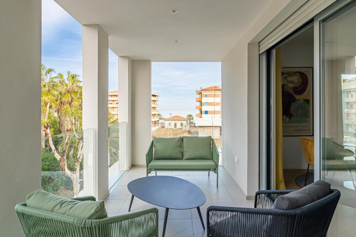 Marina Gardens Boutique&Suites Франкавила ал Маре Стая снимка